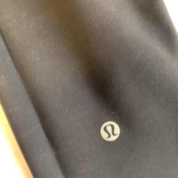 Lululemon Wunder Under Crop III Reversible Black/Blue Size 4 NWT - Picture 5 of 10